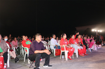 浓情中秋 月满国庆——海州区宁海街道魏湾村文艺汇演暖人心